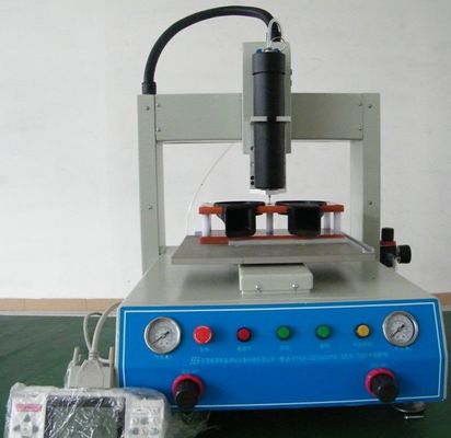 VS-400 400 * 400cm التلقائي 3 AXI سطح المكتب تلقائي الراتنج Dispenising روبوت